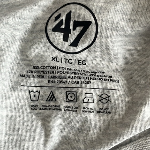 Houston Rockets 47 Men’s Light Heather Gray Logo Long-Sleeve Tee - Picture 6 of 6